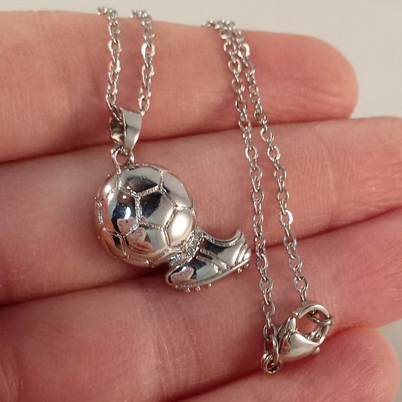 Silver Soccer Ball Sport Pendant Chain Necklace Gorgeous Party Gift - Picture 2 of 6